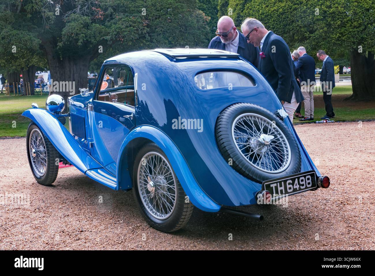 2025 Concours of Elegance all'Hampton Court Palace London UK1935 MG PA Airline Coupé al Foto Stock