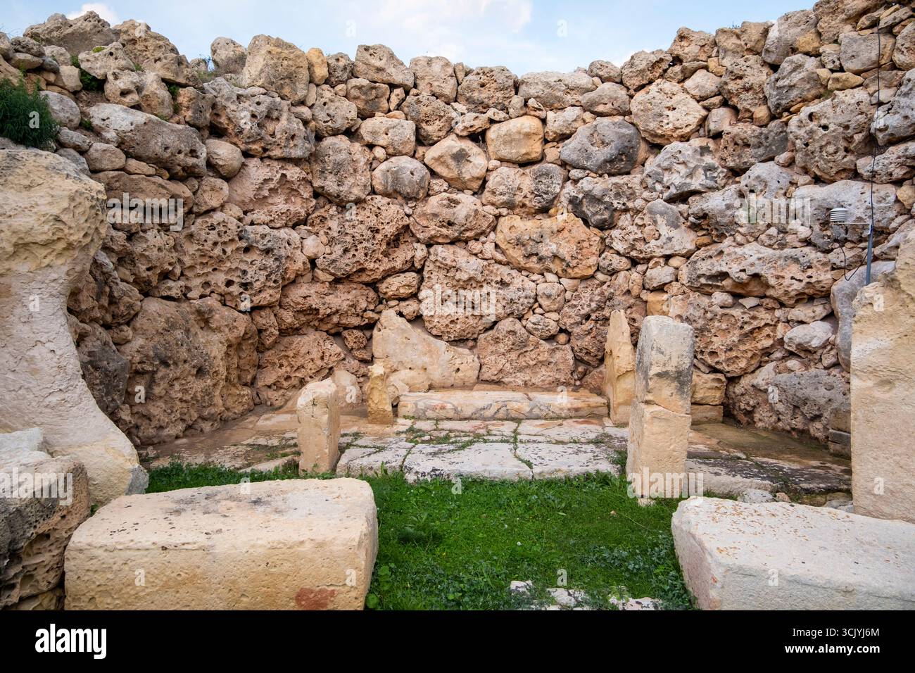 Antichi e panoramici templi megalitici di Ggantija a Gozo, Malta Foto Stock