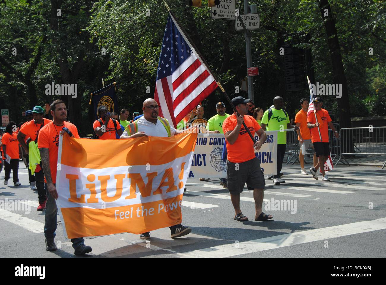 New York City, New York, Stati Uniti d'America - 06 settembre 2025: La parata del Labor Day di New York del 2025 e la marcia, la più antica e più grande parata del Labor Day d'America. Foto Stock