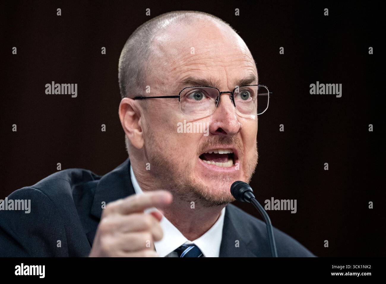 Washington, Stati Uniti. 9 settembre 2025. Toby Rogers, membro del Brownstone Institute, parla durante un'audizione della sottocommissione per la sicurezza interna e gli affari governativi del Senato sulle percezioni pubbliche e le politiche in materia di vaccini presso il Campidoglio degli Stati Uniti a Washington, DC martedì 9 settembre 2025. Foto di Bonnie Cash/UPI credito: UPI/Alamy Live News Foto Stock