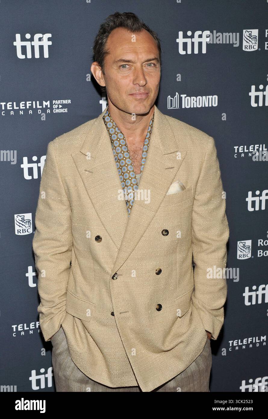 7 settembre 2025 - Toronto, Ontario Canada - Jude Law. € œBlack Rabbit†durante il Toronto International Film Festival 2025 tenutosi al TIFF Lightbox. Foto Stock