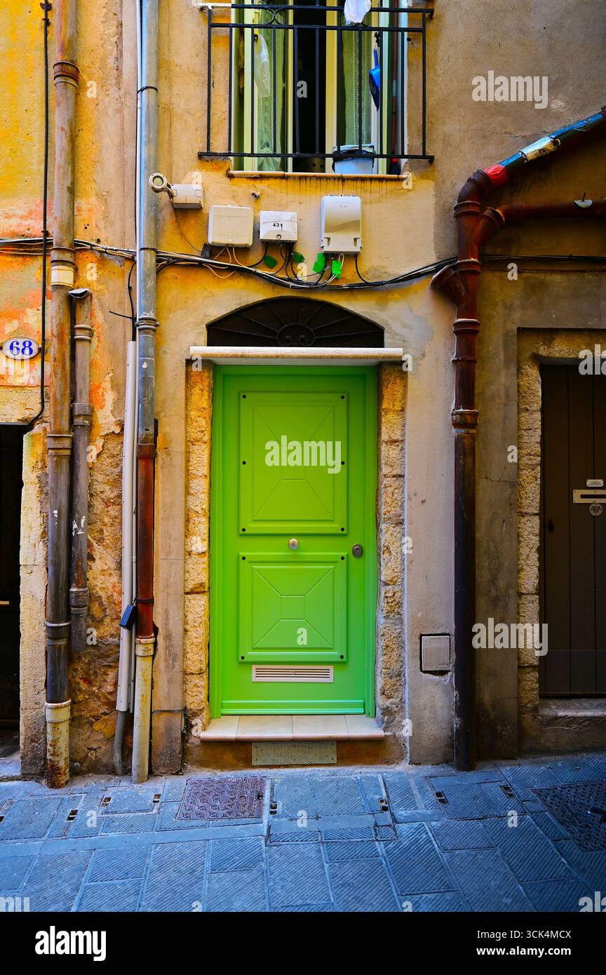 Porta d'ingresso lime Green in Francia Foto Stock