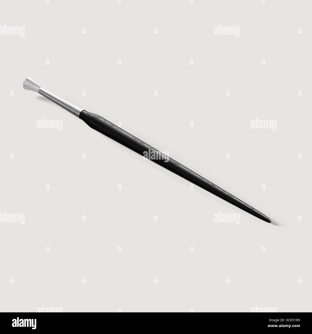 Un elegante strumento nero e argento, spesso utilizzato per attività di precisione come la creazione di dettagli o la creazione di oggetti. Foto Stock