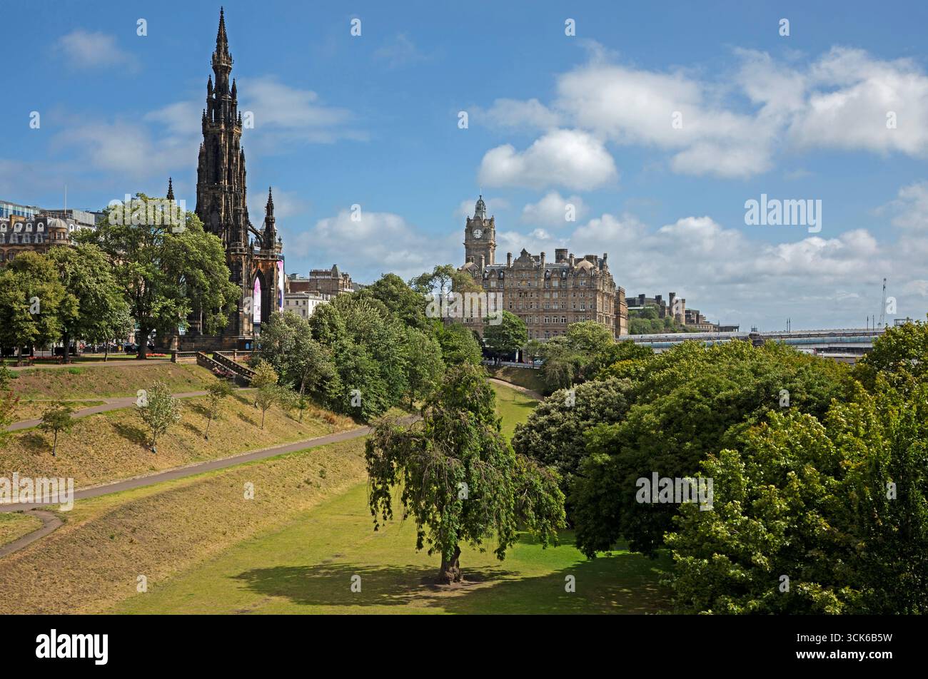 I giardini di Princes Street East, Edimburgo, Scozia, Regno Unito Foto Stock