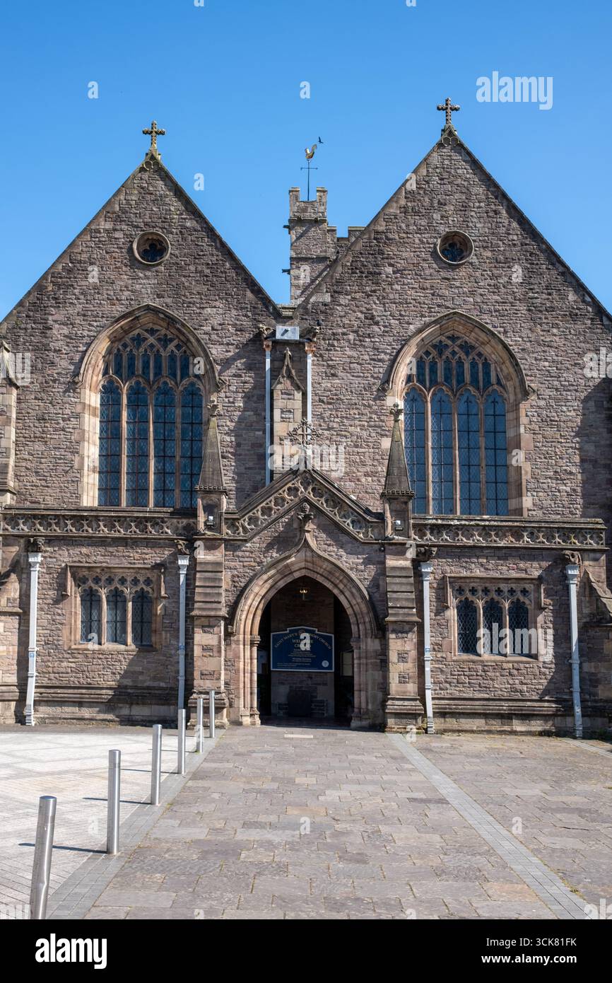 St Marys Priory Church ad Abergavenny Monmouthshire Galles Regno Unito Foto Stock