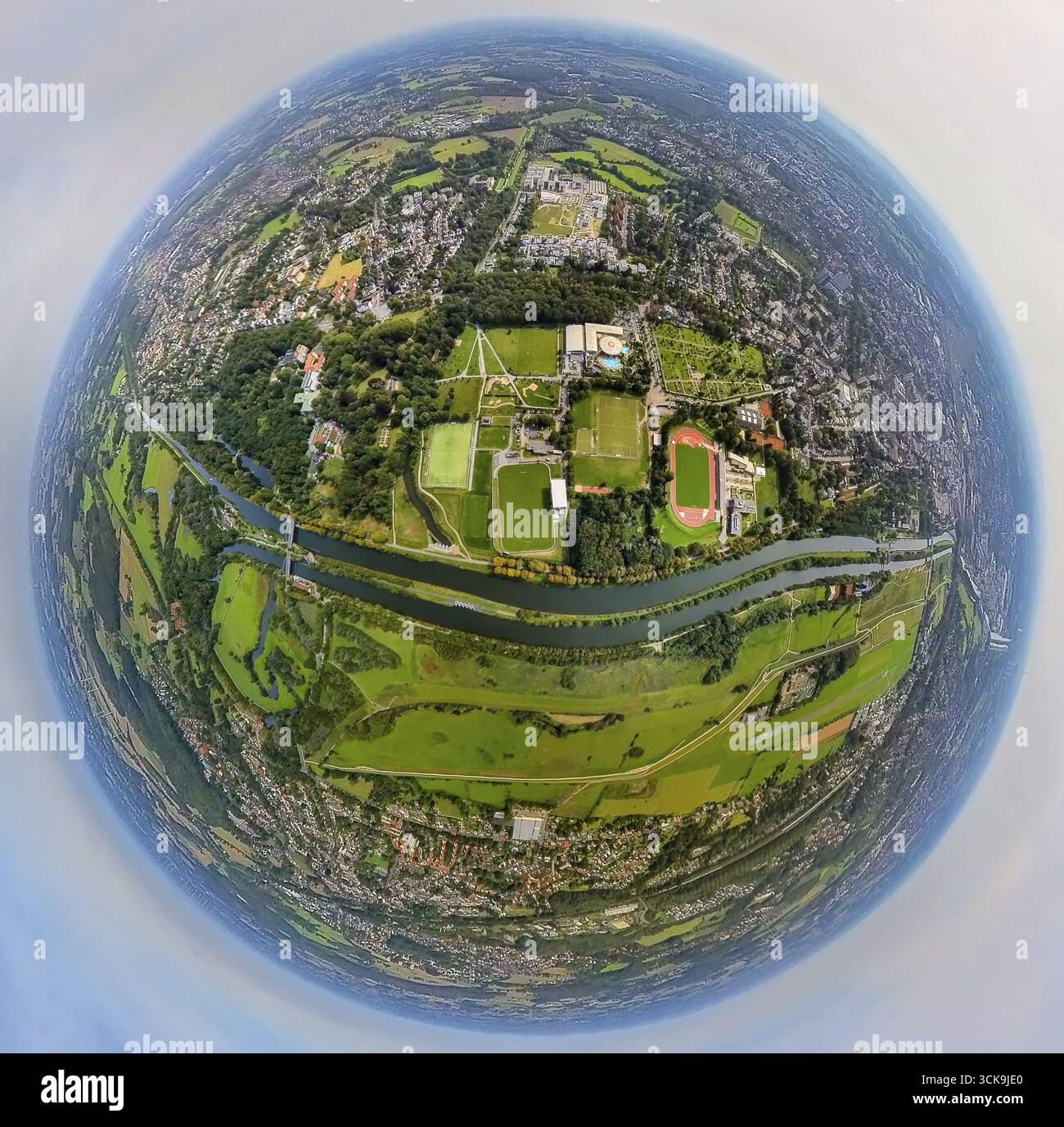 Vista aerea, centro sportivo est con Jahnstadion e Maximare Erlebnistherme, canale Datteln-Hamm e fiume Lippe, globo, fisheye shot, fisheye shot, fisheye shot, 3 Foto Stock