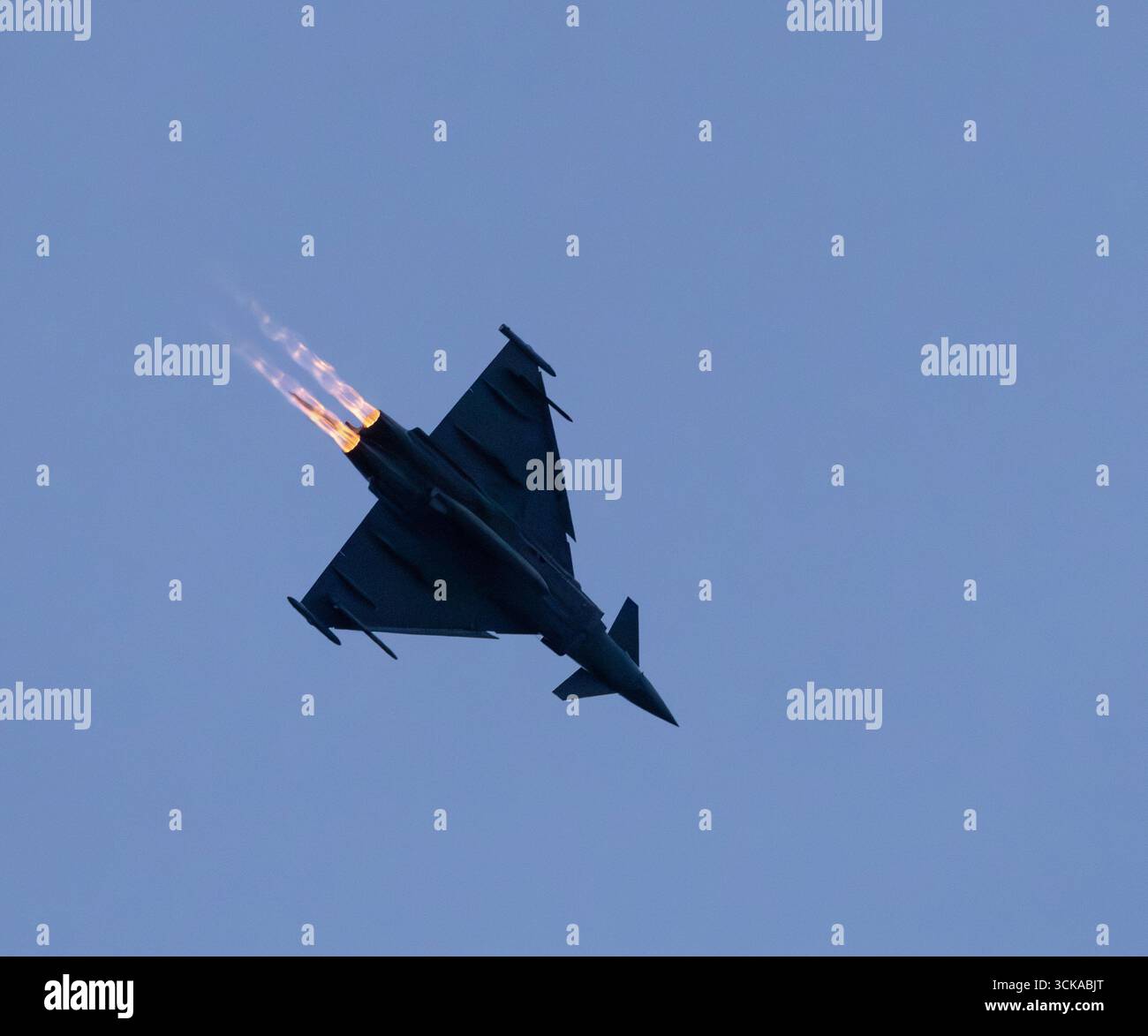 5 settembre 2025: RAF Typhoon display team all'International Ayr Show Festival of Flight: Scotland, UK Foto Stock