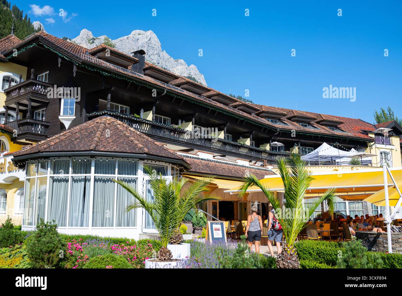 Via Salina - Hotel am SEE il 9 agosto 2025 a Haldensee , Tirolo, Austria . Foto Stock