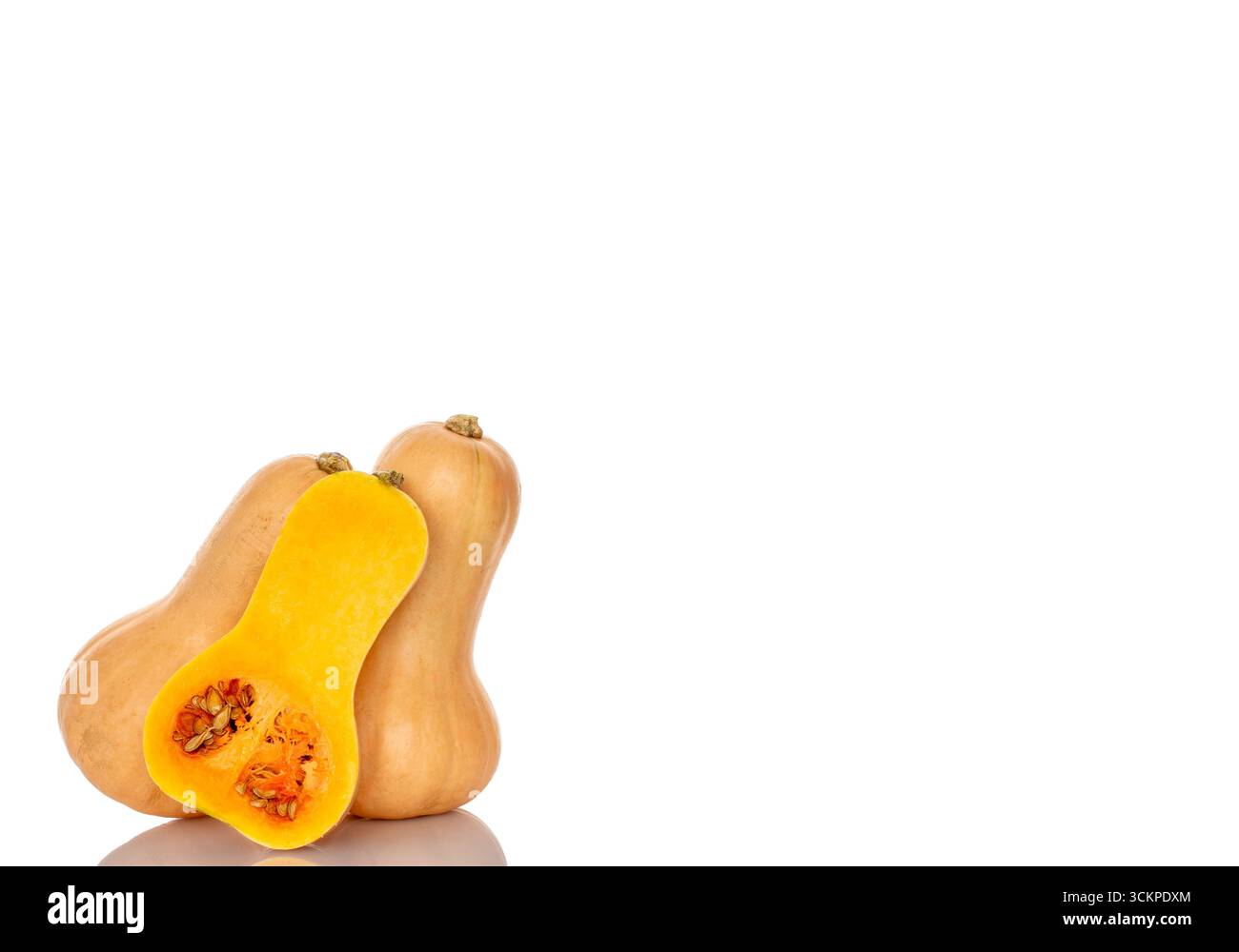 Zucche dolci mature isolate su sfondo bianco, primo piano. Foto Stock