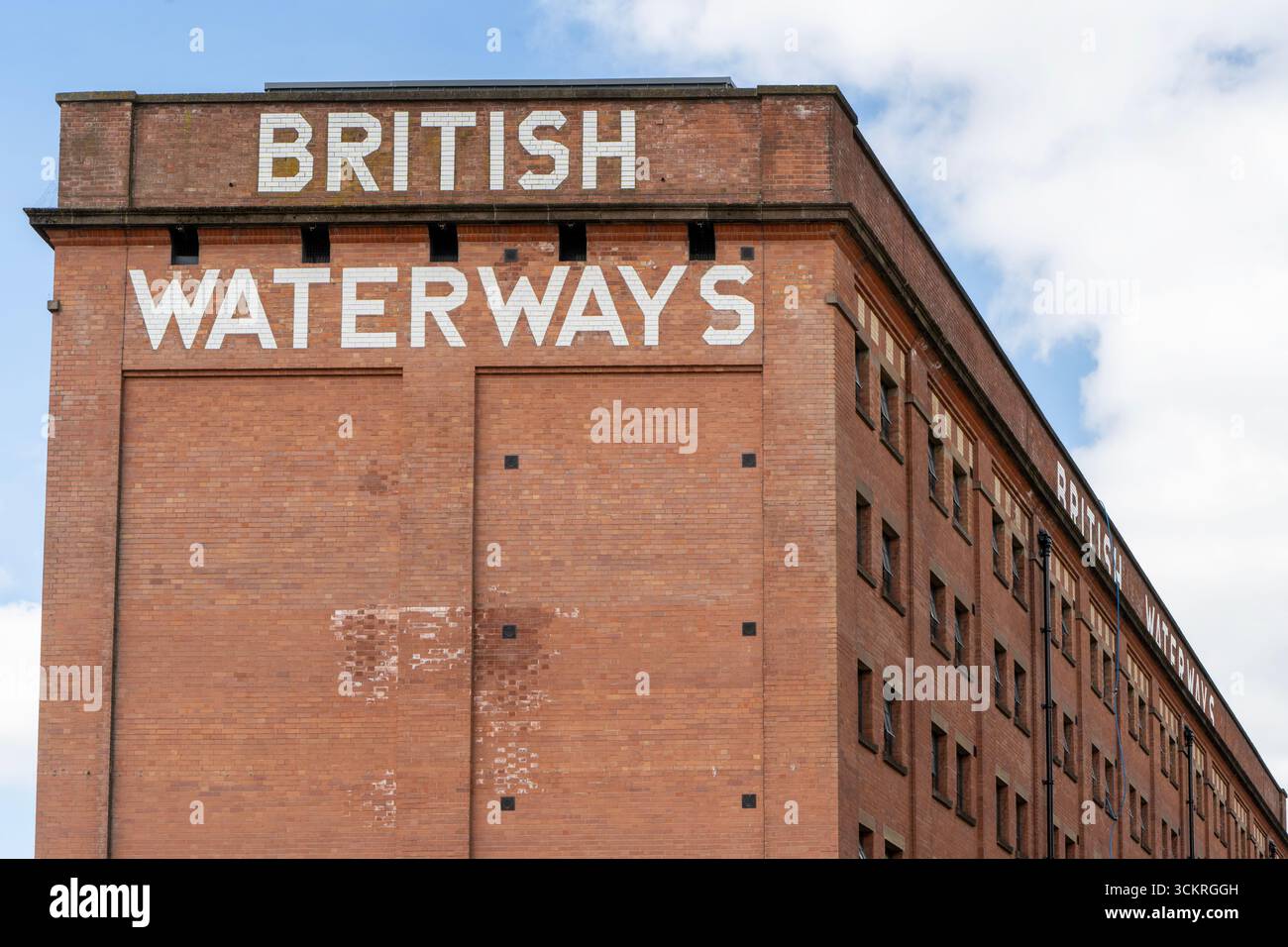 Ex edificio britannico per i corsi d'acqua situato sul canale di Nottingham a Castle Wharf, Nottingham, Nottinghamshire, Inghilterra, Regno Unito Foto Stock