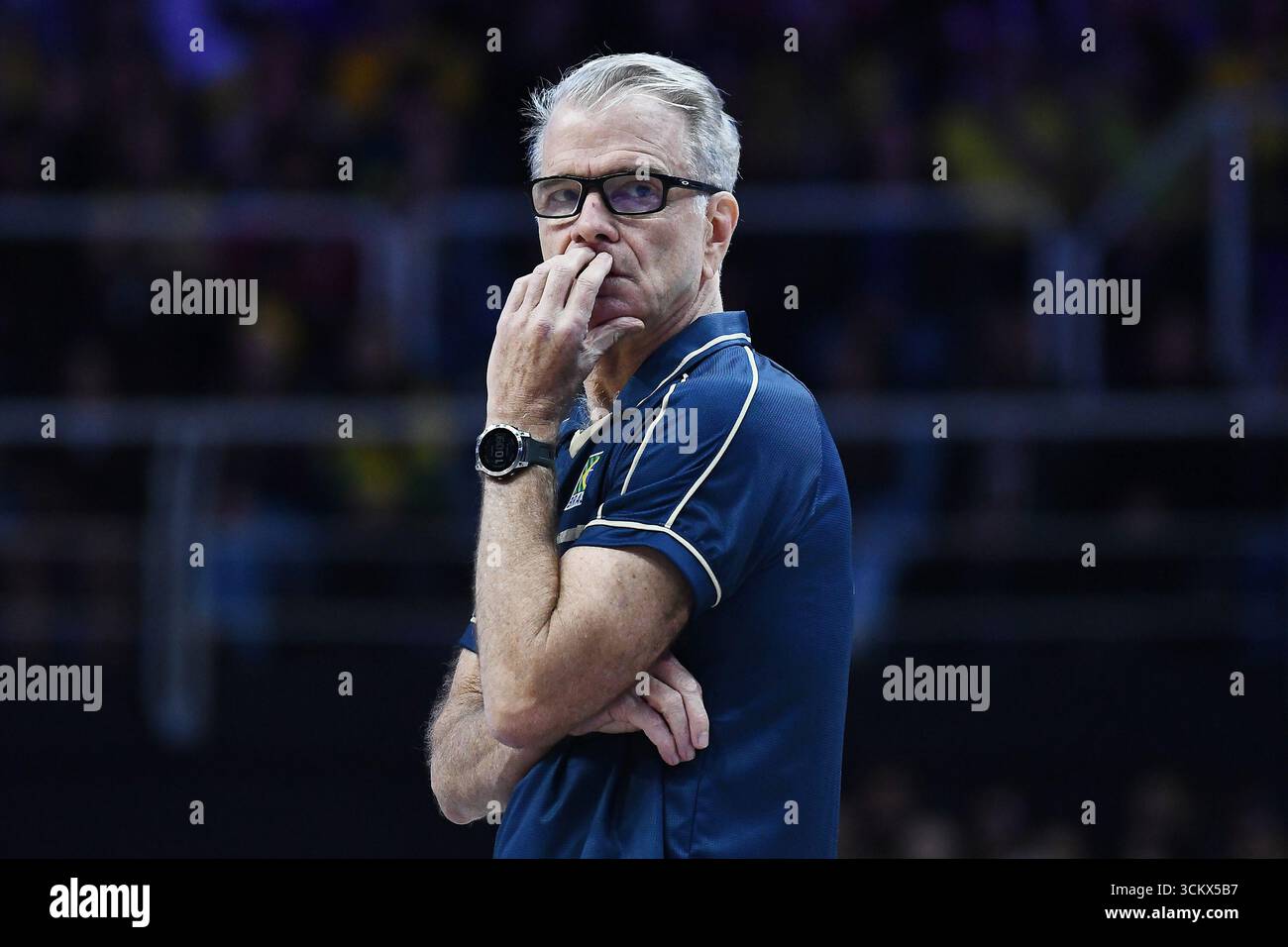Rio de Janeiro, Brasile, 14 giugno 2025. Allenatore Bernardinho, durante la partita tra Ucraina e Brasile, per la Lega delle Nazioni di pallavolo maschile, al Foto Stock
