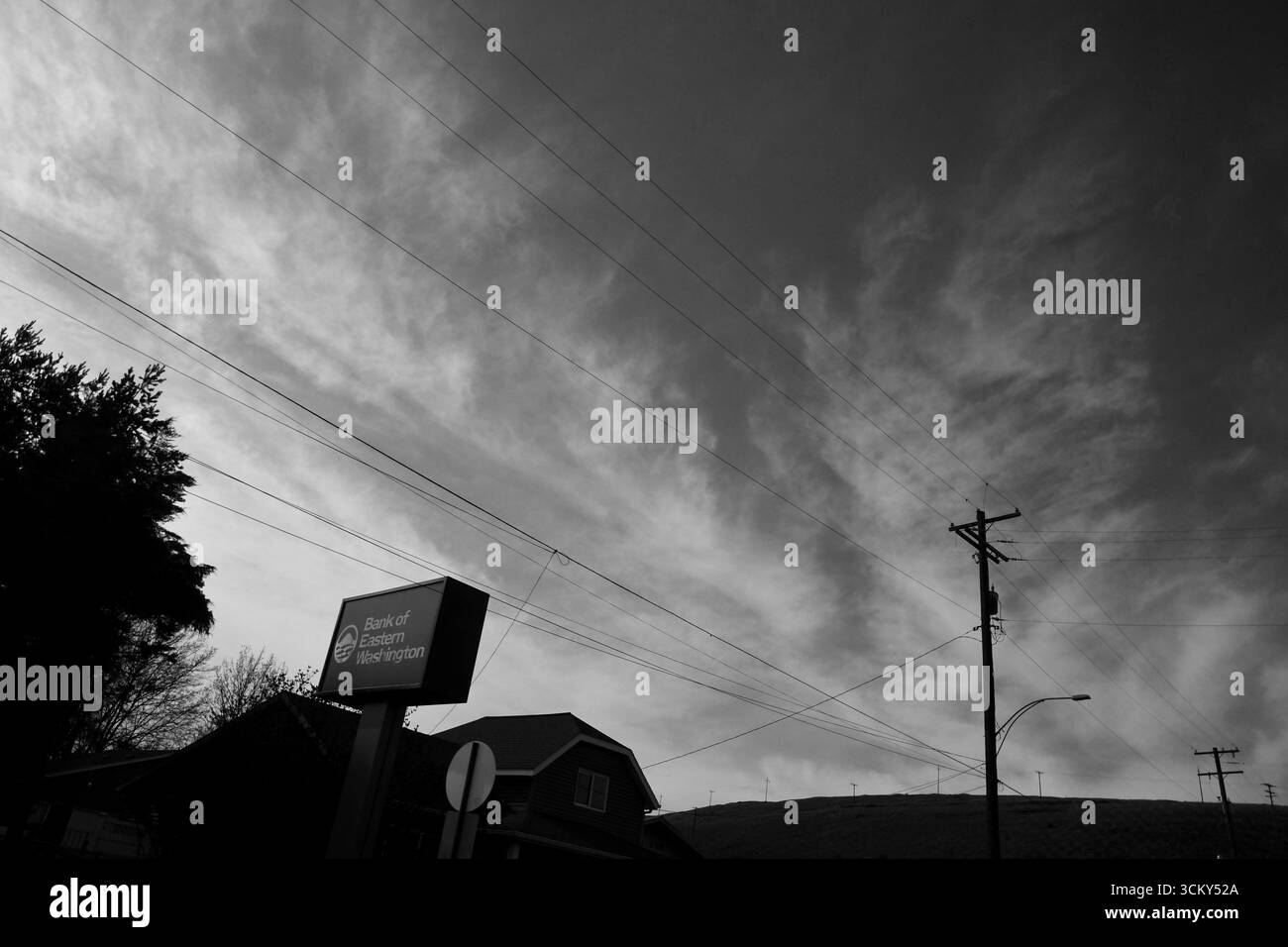 Colfax /Washington/USA./ 22.April 2019 / banca di wahington orientale a colfax e Business un quartiere finanziario della vecchia città di colfax a Washington USA. (Foto..Francis Dean / Deanpictures. Foto Stock
