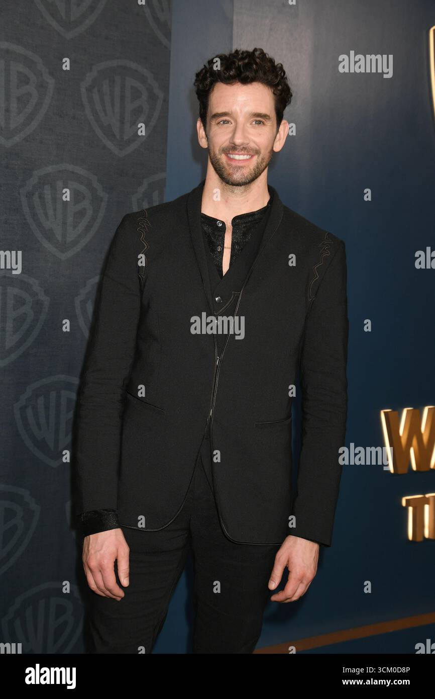 Beverly Hills, CA. 13 settembre 2025. Michael Urie della Warner Bros 77th Primetime Emmy Awards Nominees Celebration di Television Group a spago a Beverly Hills, California, il 13 settembre 2025. Crediti: Jeffrey Mayer/Media Punch/Alamy Live News Foto Stock