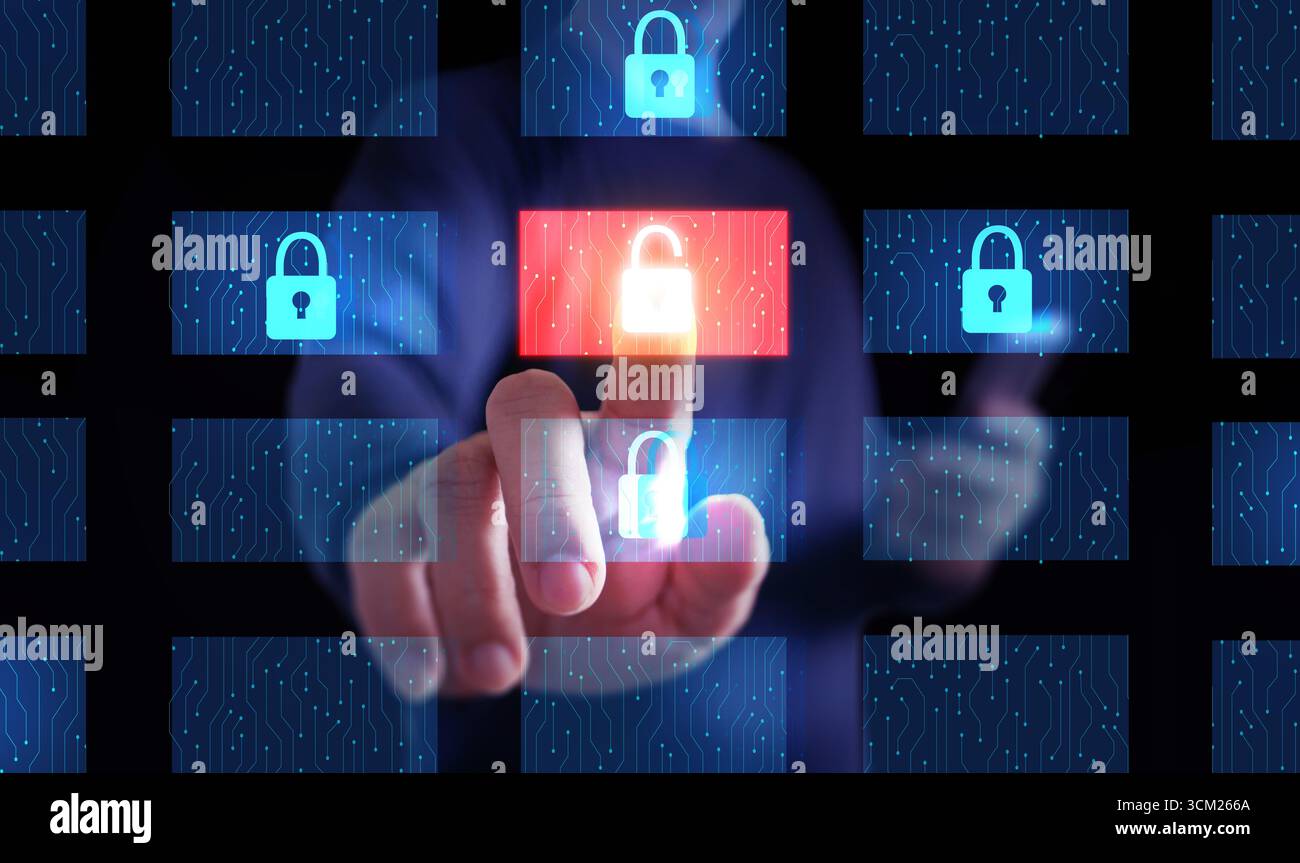 Lucchetto rosso brillante con la pressione delle dita sull'interfaccia futuristica, simbolo del rischio di attacco informatico, sicurezza delle informazioni, sicurezza digitale, protezione della rete, hacki Foto Stock