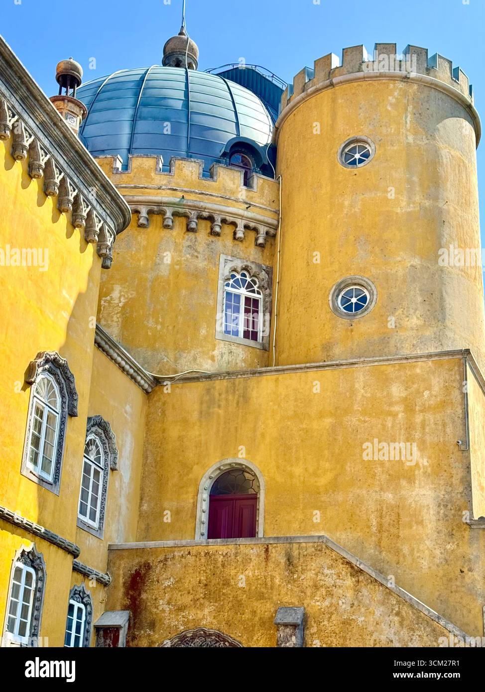 Sito Patrimonio dell'Umanità dell'UNESCO, il Palácio da pena nel Parco naturale di Sintra-Cascais, Sintra, Portogallo Foto Stock