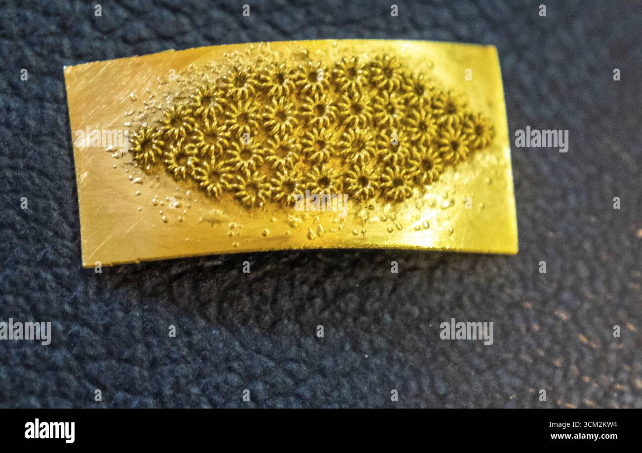 Sardegna, Sardegna, oreficeria artigianale filigranata, Bosa, provincia di Oristano, Italia, Europa, design, dettaglio, metallo prezioso, eleganza, Foto Stock
