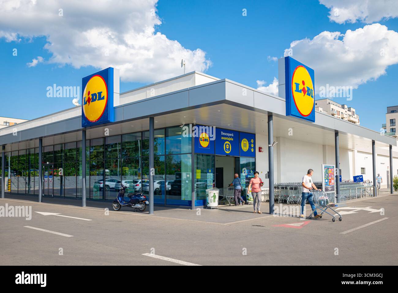 Nuovo supermercato Lidl a Targu Mures, Romania Foto Stock