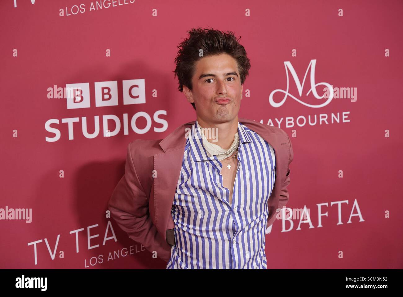 Peter Dager partecipa al BAFTA TV Tea Party al Maybourne Beverly Hills il 13 settembre 2025 a Beverly Hills, California. Foto: Crash/imageSPACE /MediaPunch Foto Stock