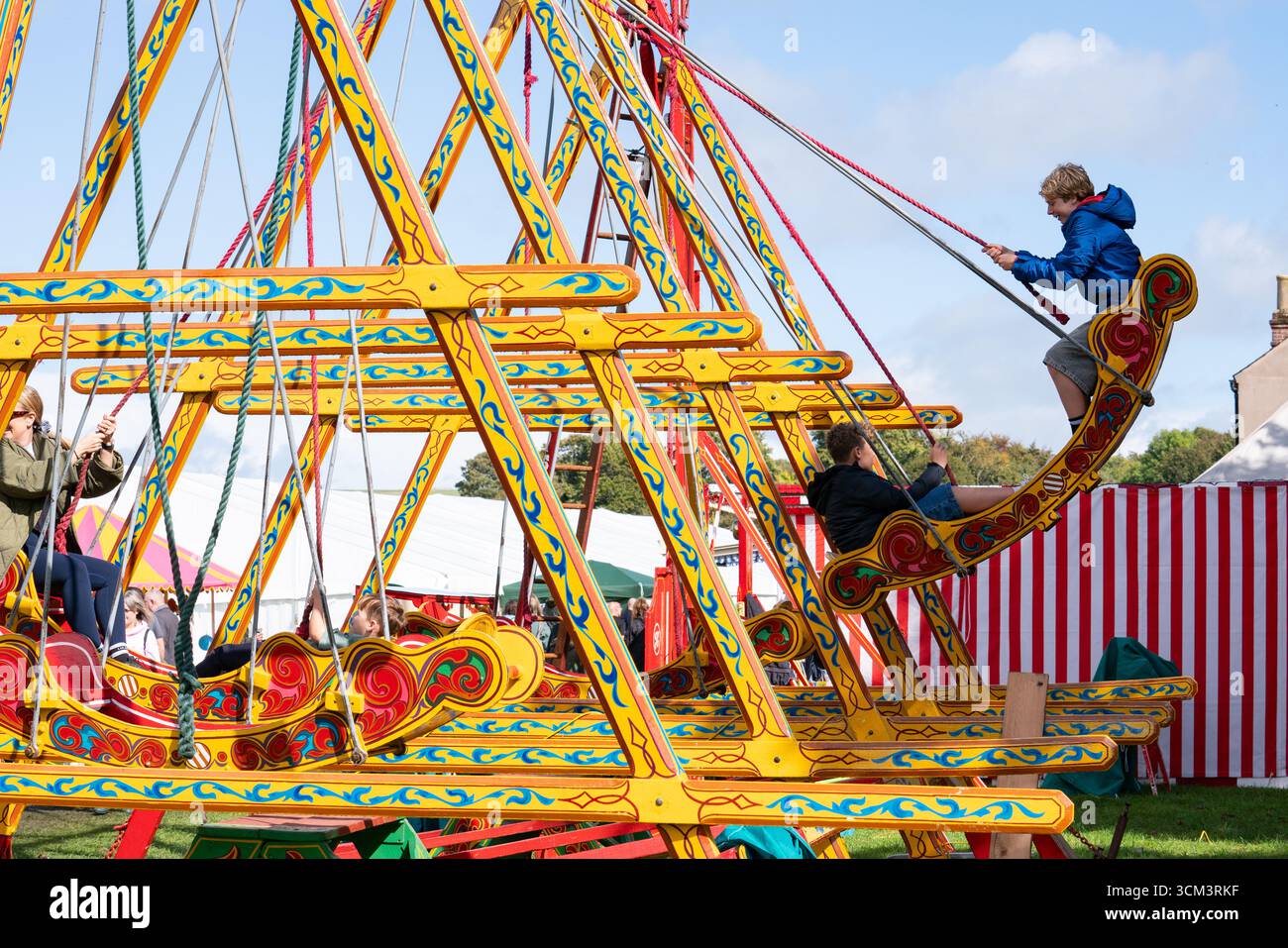Fiera delle pecore nella campagna inglese. Tradizionale evento annuale del 1261 a Findon, West Sussex, Inghilterra. Foto Stock