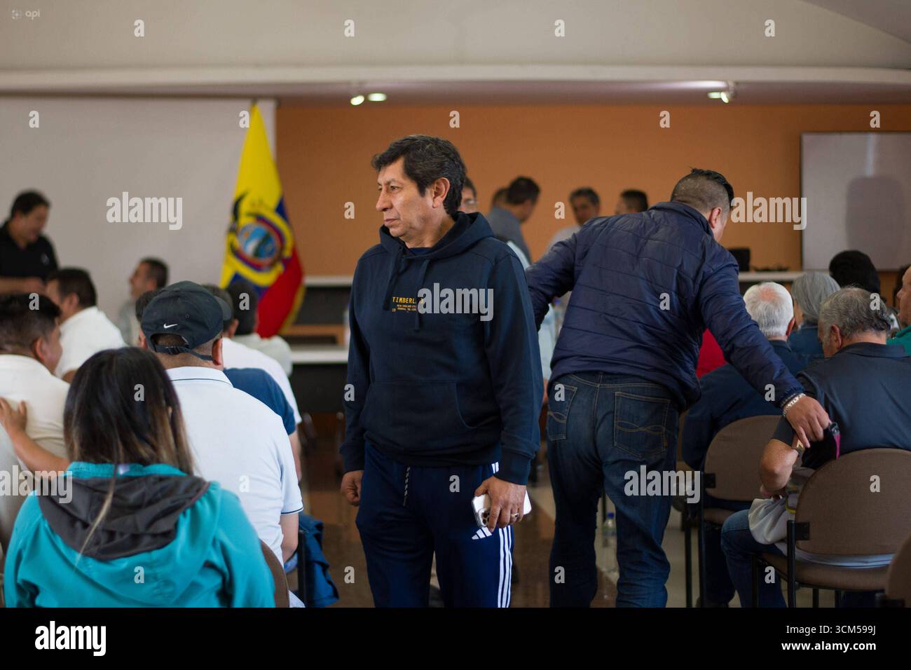 UIO REUNIONTRANSPORTISTAS Quito, domenica 14 settembre 2025 l'unione dei trasporti si riunisce per definire la rotta in relazione all'eliminazione della sovvenzione diesel, decretata dal governo del presidente Daniel Noboa foto Juan Ruiz API Quito Pichincha Ecuador POL UIO REUNIONTRANSPORTISTAS b386ea2975fb151a3735b13485f2fdcc Copyright Foto Stock