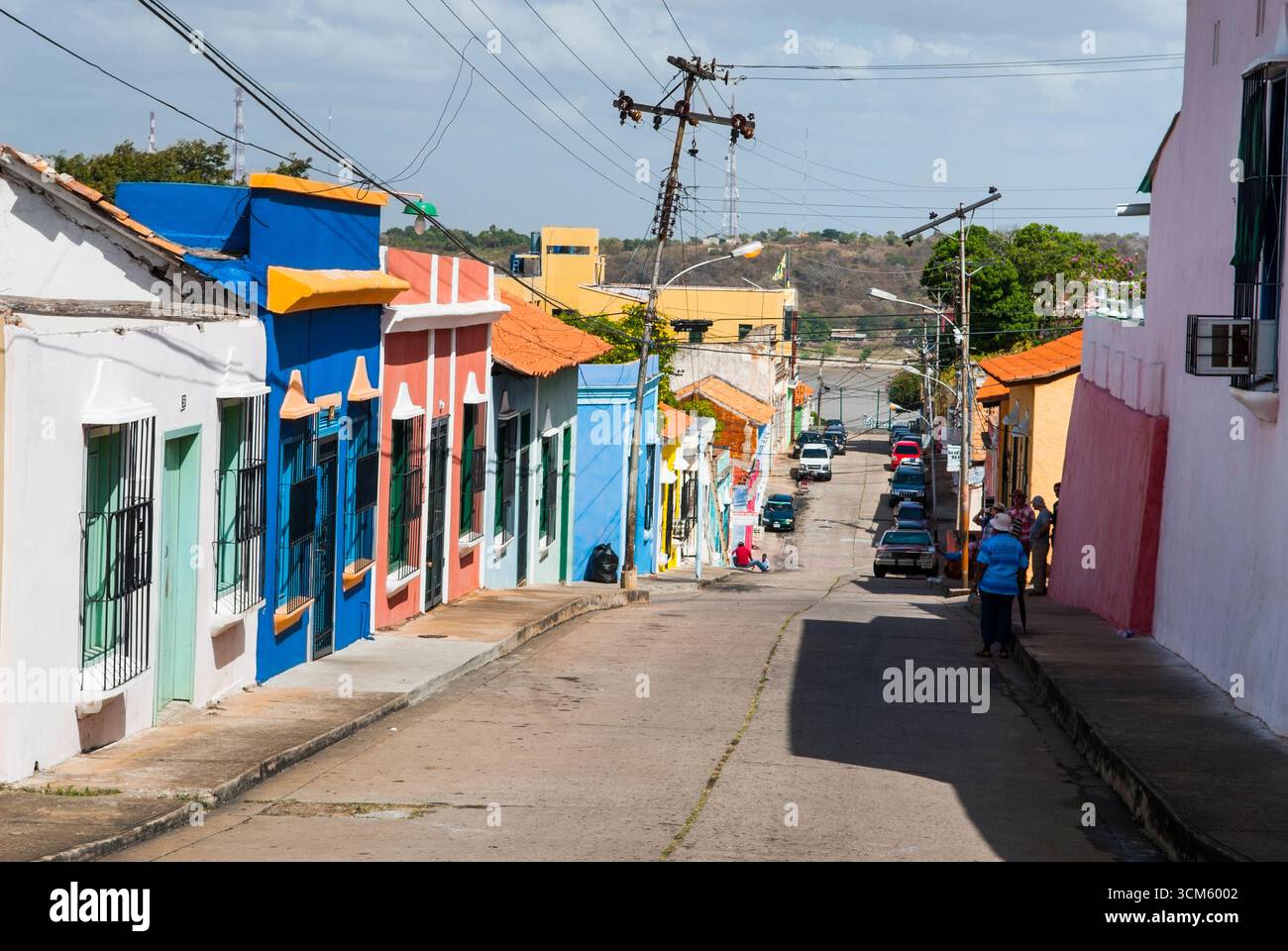 Case colorate del centro storico, Stato di Bolivar, Ciudad Bolivar, Repubblica Bolivariana del Venezuela, Sud America Foto Stock