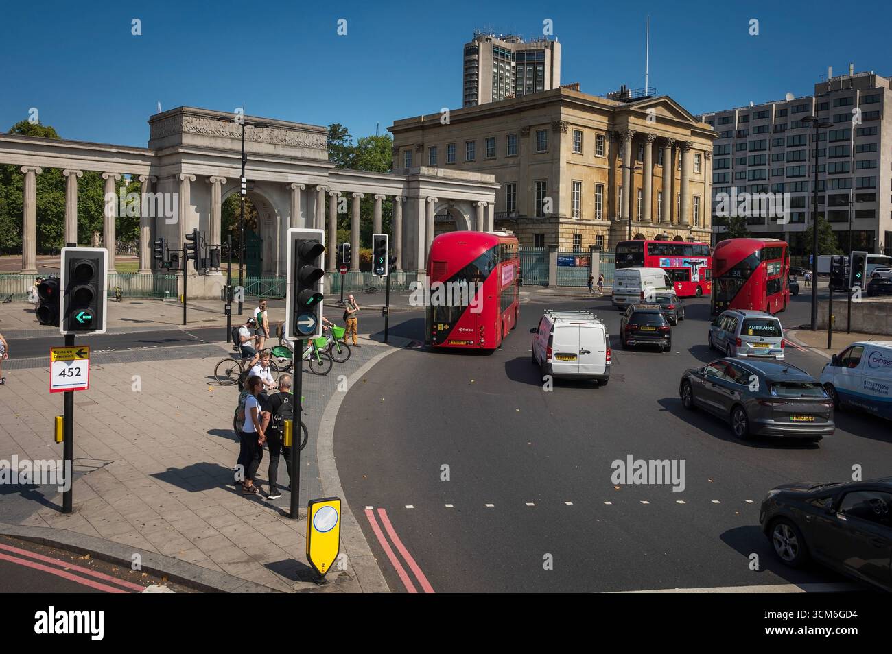 Apsley House, il museo della residenza cittadina del Duca di Wellington, lungo Piccadilly Road nel centro di Londra, Regno Unito. Foto Stock