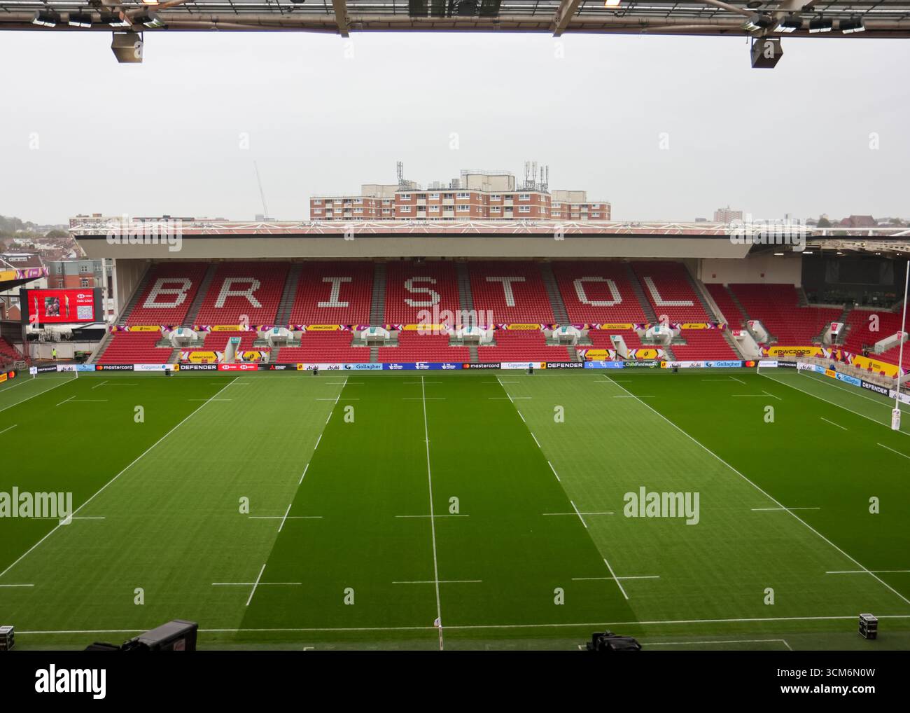 Bristol, Regno Unito. 14 agosto 2025. Stadio vuoto prima della partita di Coppa del mondo di rugby Inghilterra contro Scozia all'Ashton Gate Stadium. SOLO PER USO EDITORIALE. NON PER USO COMMERCIALE. Bristol, Regno Unito © ️ crediti: Elsie Kibue/Alamy Live News Foto Stock