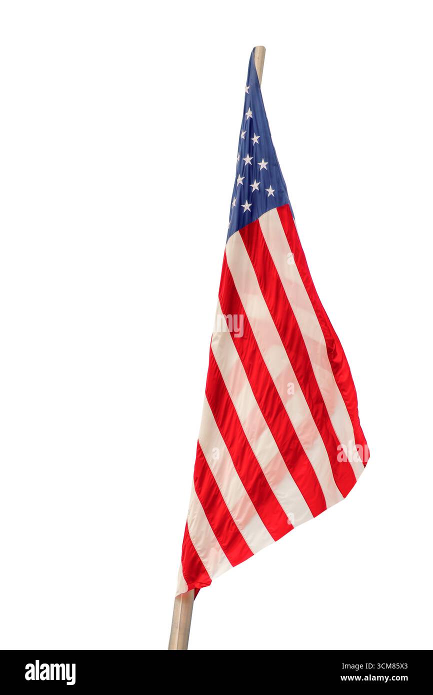 Foto ravvicinata di una bandiera americana su un palo, isolata su sfondo bianco, elezioni presidenziali di metà mandato, festa nazionale americana, 4 luglio, Vete Foto Stock