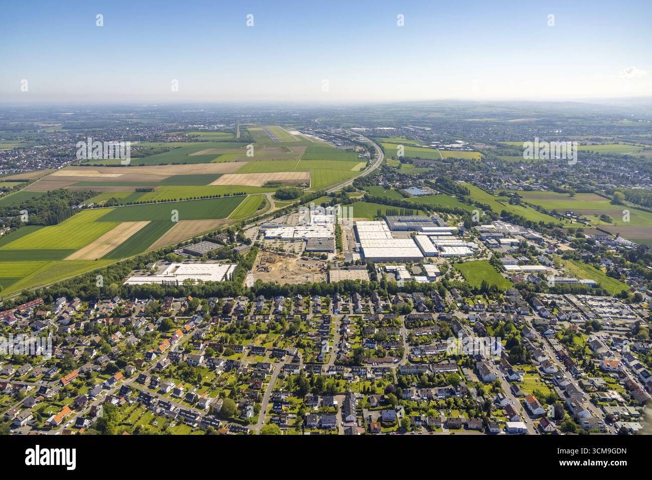 Vista aerea, zona industriale Schleefstrasse con cantiere edile e nuovo negozio Bauhaus DIY, Aplerbeck, Dortmund, regione della Ruhr, Renania settentrionale-Vestfalia Foto Stock