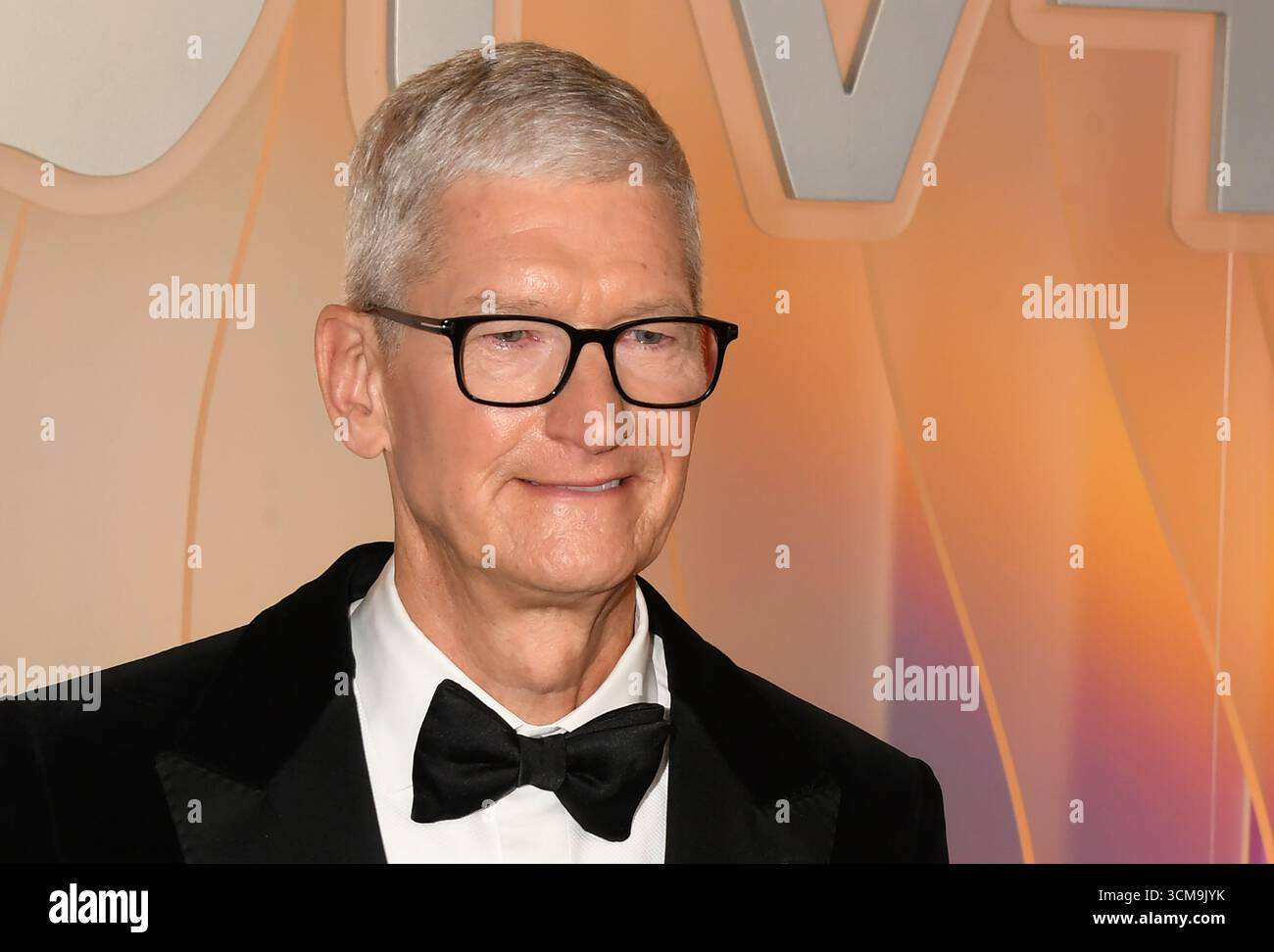 West Hollywood, circa 14 settembre 2025. Tim Cook all'Apple TV Primetime Emmy Party a Ysabel a West Hollywood, California, il 14 settembre 2025. Crediti: Jeffrey Mayer/Media Punch/Alamy Live News Foto Stock