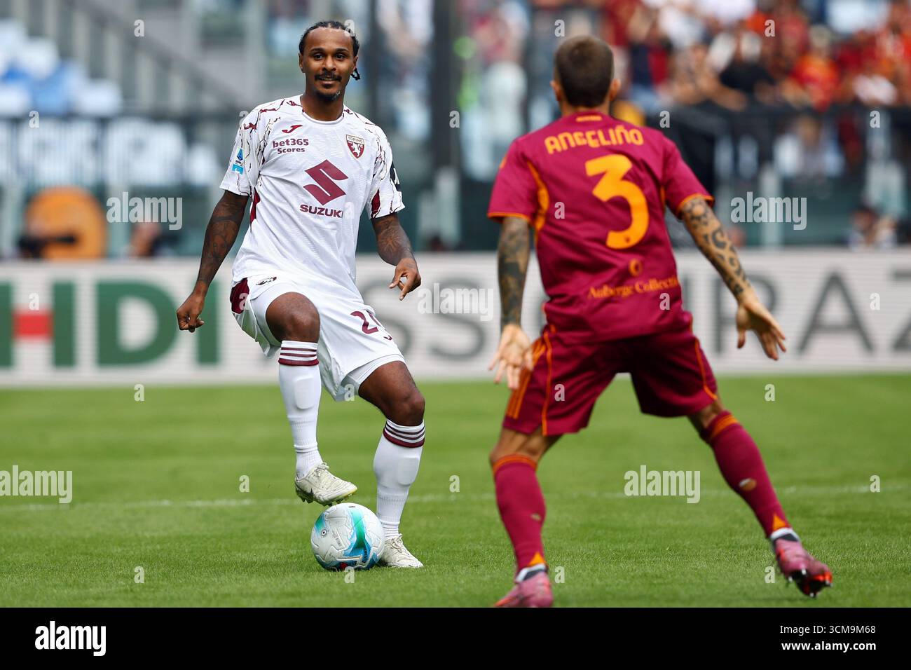Roma, Italia. 14 settembre 2025. Valentino Lazaro del Torino durante la partita di serie A del campionato italiano tra AS Roma e Torino FC il 14 settembre Foto Stock