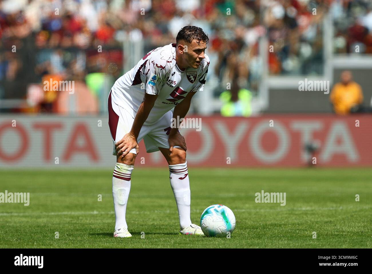 Roma, Italia. 14 settembre 2025. Kristjan Asllani del Torino durante il campionato italiano di serie A tra AS Roma e Torino FC il 14 settembre Foto Stock