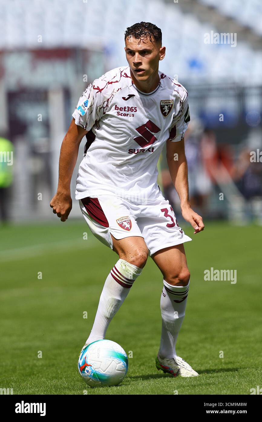 Roma, Italia. 14 settembre 2025. Kristjan Asllani del Torino durante il campionato italiano di serie A tra AS Roma e Torino FC il 14 settembre Foto Stock