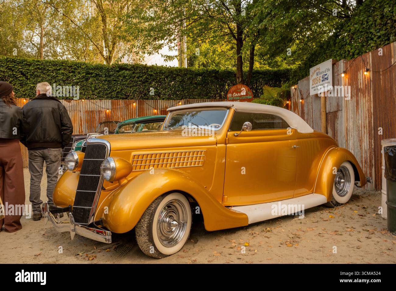Settembre 2025 - Ford Classic 1935/36 al Goodwood Revival Foto Stock