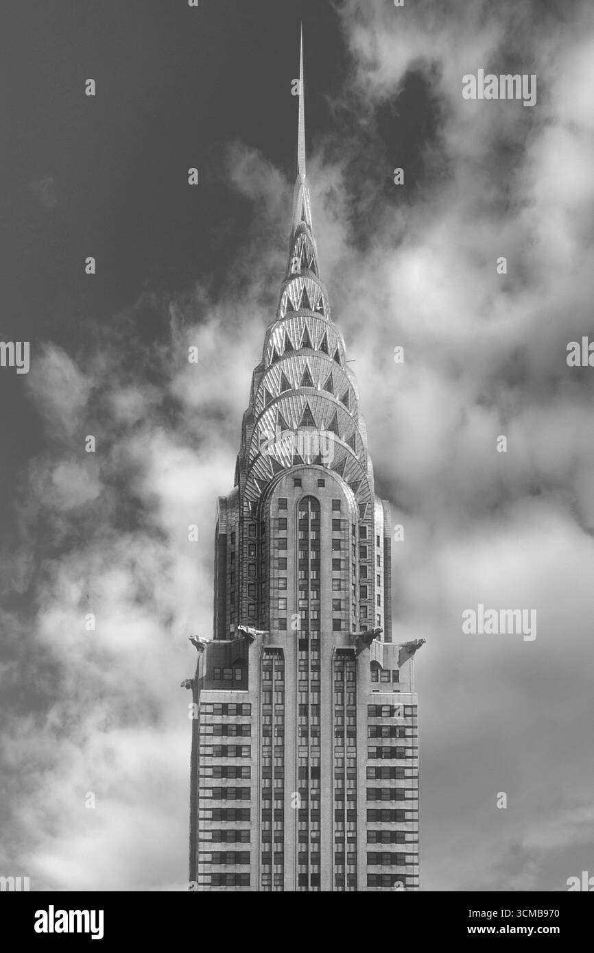 Crysler Building, costruito in stile Art Deco nel 1928, bianco e nero, New York City, USA Foto Stock