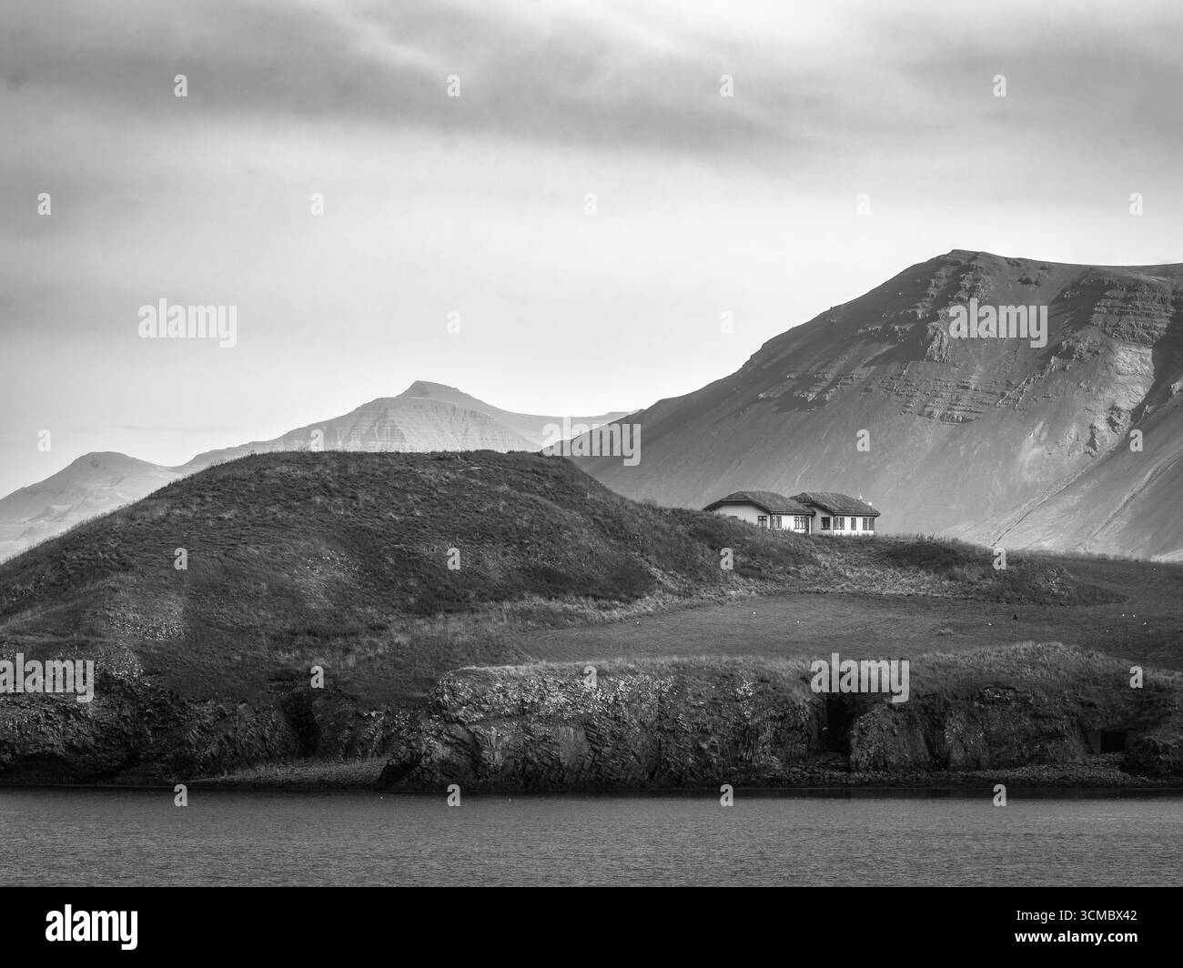 Remote Croft fuori Reykjavík, Islanda agosto 2025 Foto Stock