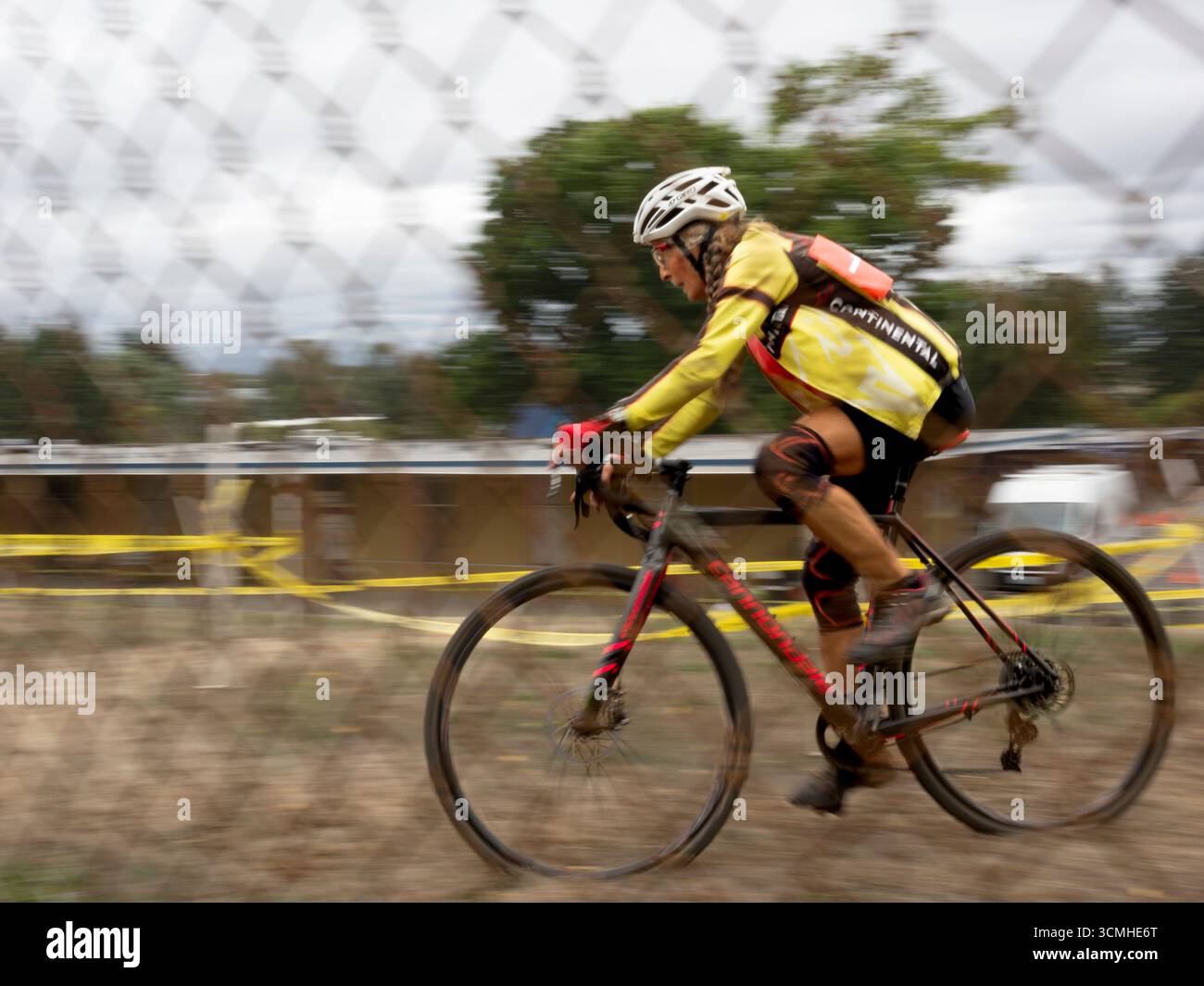 WA26714-00....WASHINGTON - gara di ciclocross femminile alla Choice Academy di Des Moines. Vicky Spring MR#S1 Foto Stock
