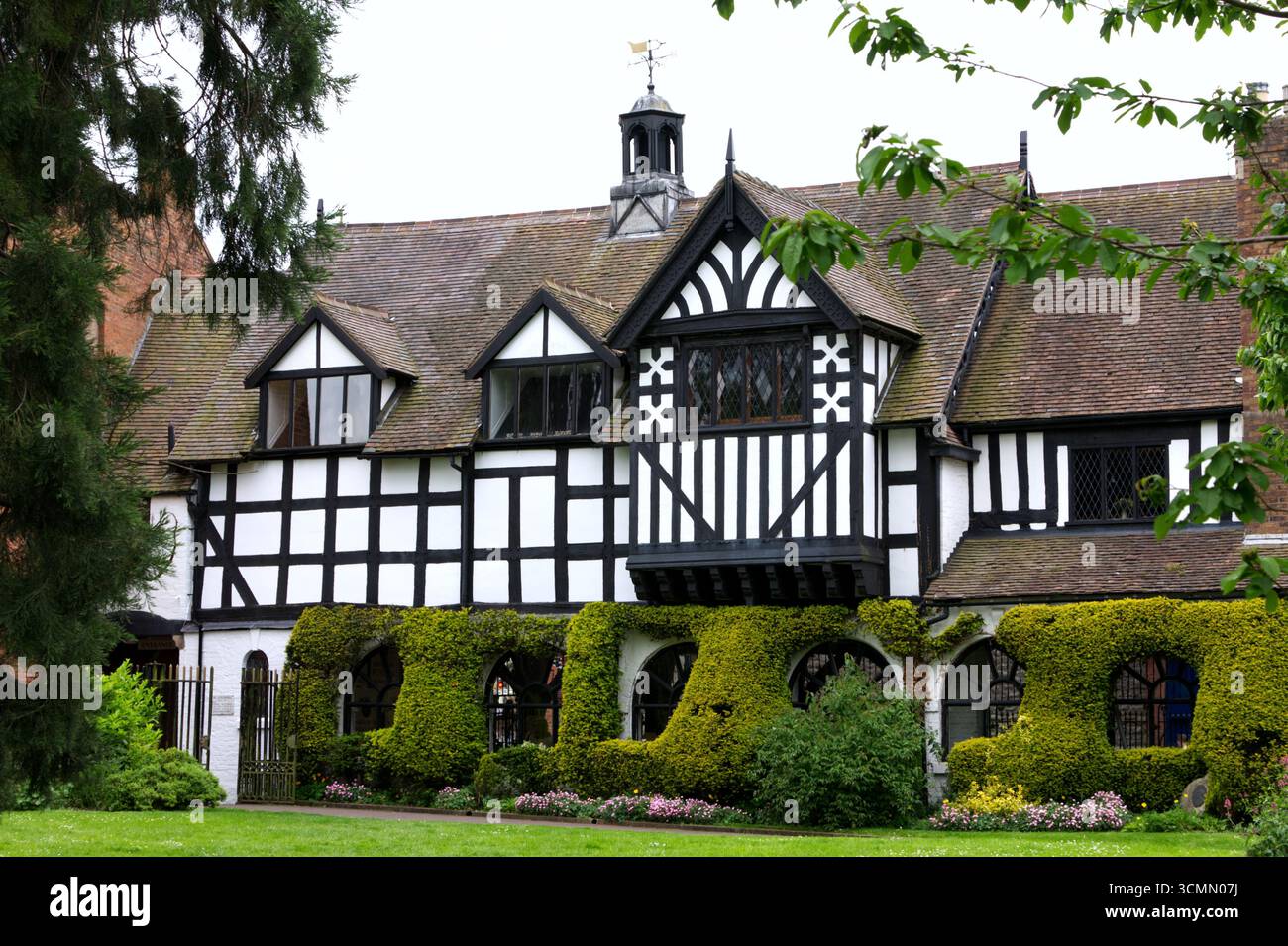 La splendida Guildhall of Much Wenlock, classificata di secondo livello: Much Wenlock, Shropshire, West Midlands, Inghilterra Regno Unito Foto Stock