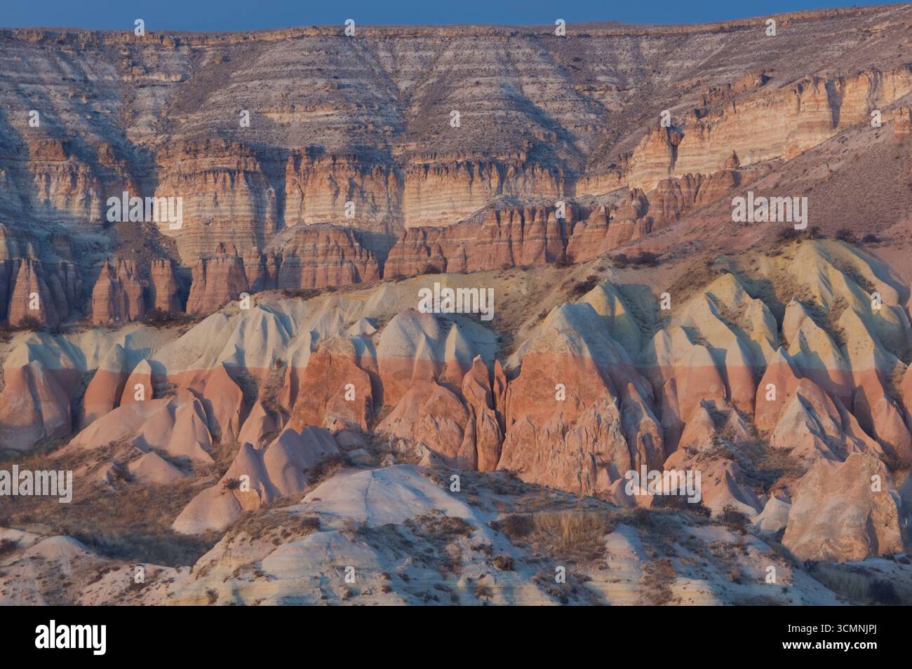Montagne dipinte, valle rossa, Cappadocia, Turchia Foto Stock