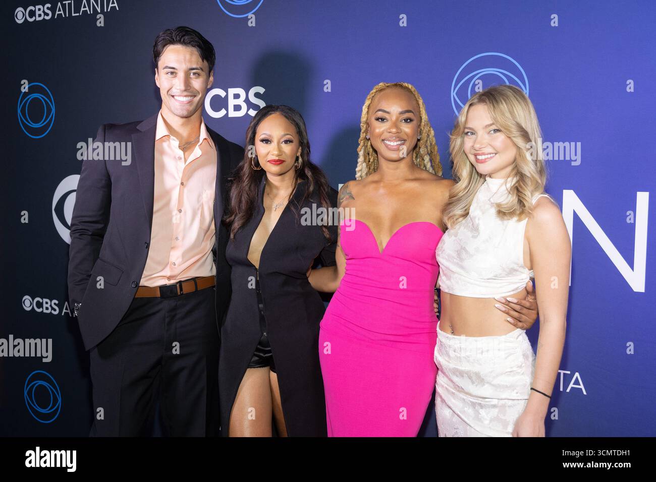 Atlanta, Stati Uniti. 16 settembre 2025. 16 settembre 2025; Atlanta, GA, Stati Uniti; Zach Cornell, Chelsie Baham, Mickey Lee e Katherine Woodman partecipano al CBS Atlanta Fest al RETREAT by the Gathering Spot. (Foto di Lawrence Cooper/Sipa USA) credito: SIPA USA/Alamy Live News Foto Stock