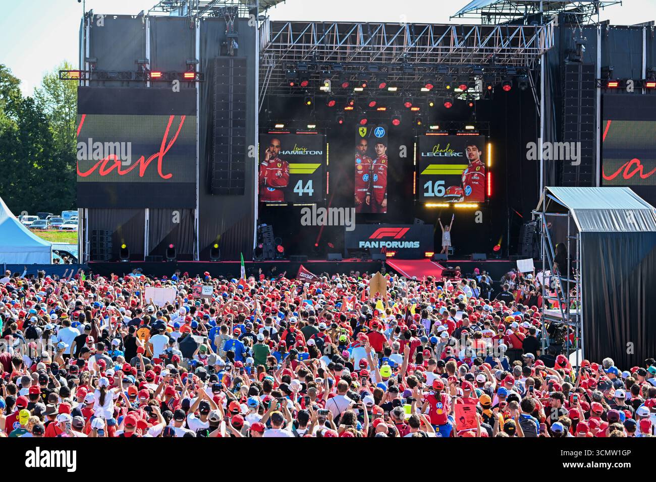 ItalianGP GP GP F1 2025 il 7 settembre 2025 a Monza, Italia - Formula 1 Fanzone Monza Foto Stock