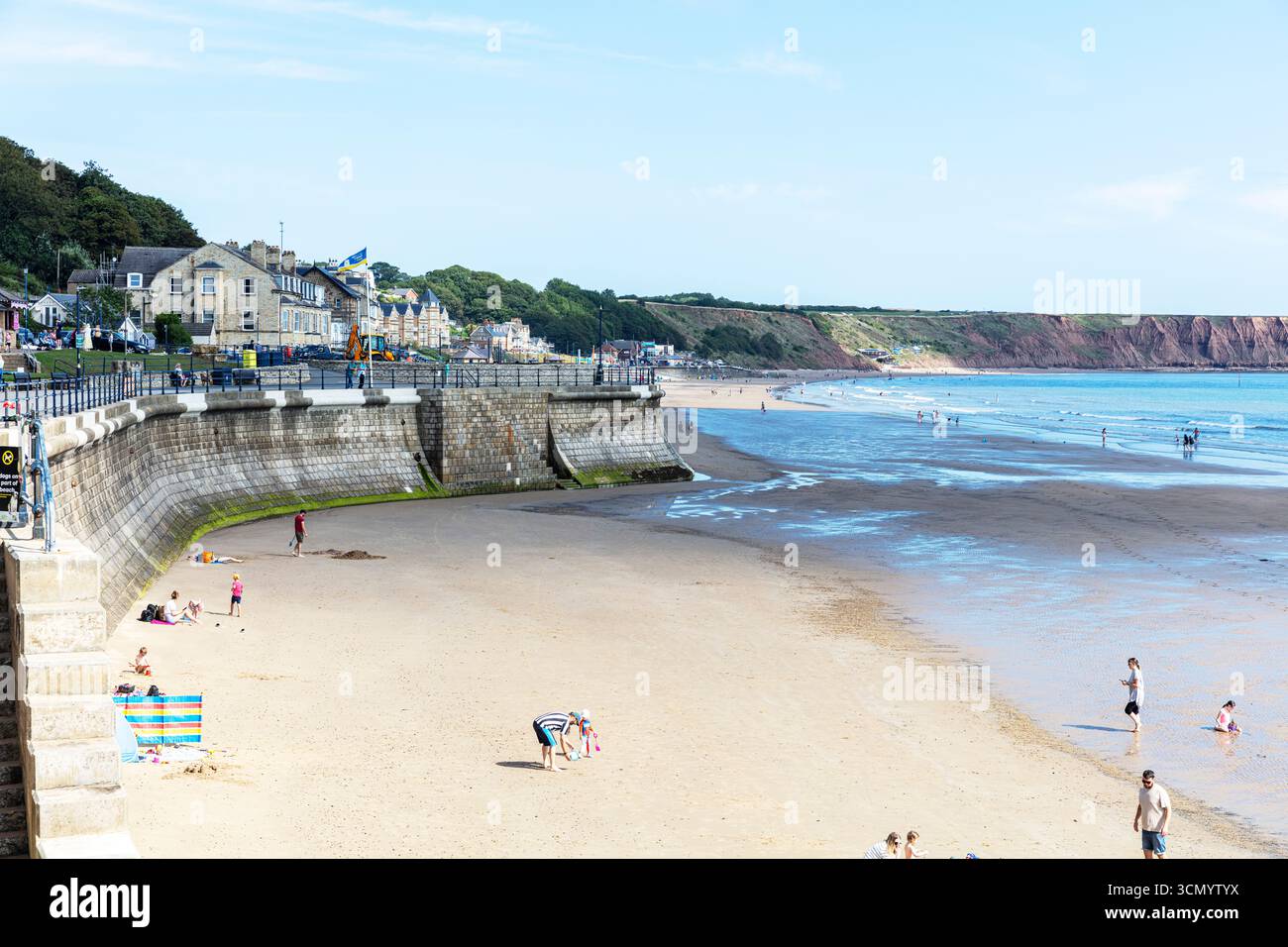 Ballo di Filey, Filey Beach, Filey, Yorkshire, Regno Unito, Inghilterra, Filey Promenade, Beach, Filey UK, Filey Yorkshire, Filey England, lungomare, costa, costa, Foto Stock