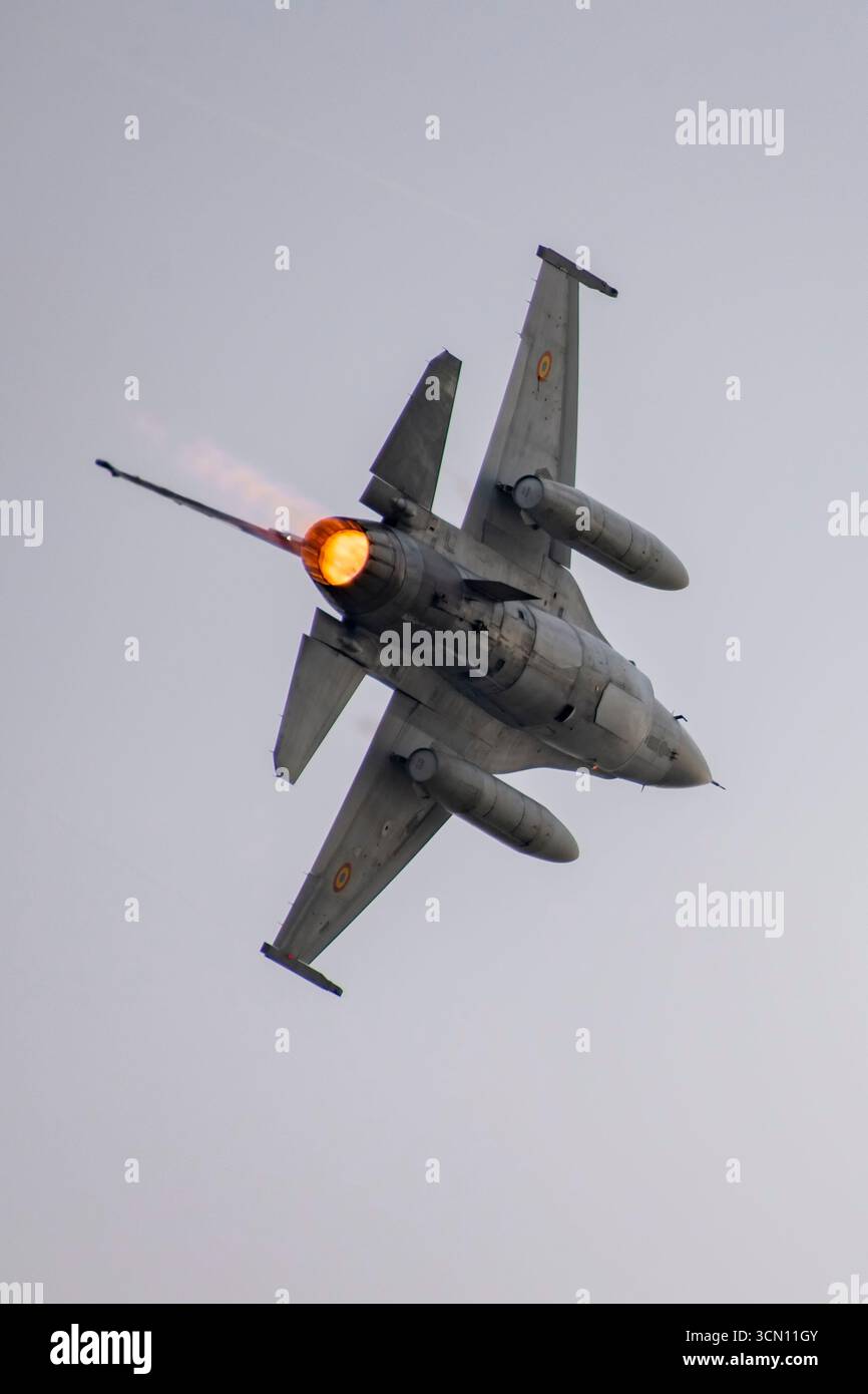 F-16 Fighting Falcon al BIAS Air Show 2025 di Bucarest, Romania Foto Stock