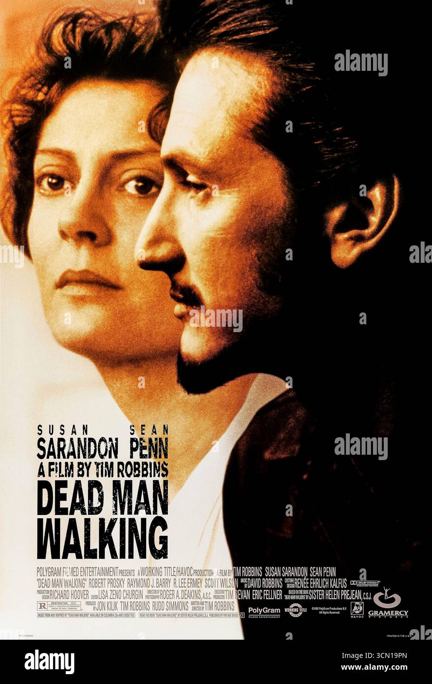 Dead Man Walking (1995), diretto da Tim Robbins e interpretato da Susan Sarandon, Sean Penn e Robert Prosky. Un potente dramma su una suora che assiste un detenuto nel braccio della morte nei giorni precedenti la sua esecuzione. Fotografia di un poster originale del 1995 USA a un foglio SOLO PER USO EDITORIALE. Crediti: BFA / Gramercy Pictures Foto Stock