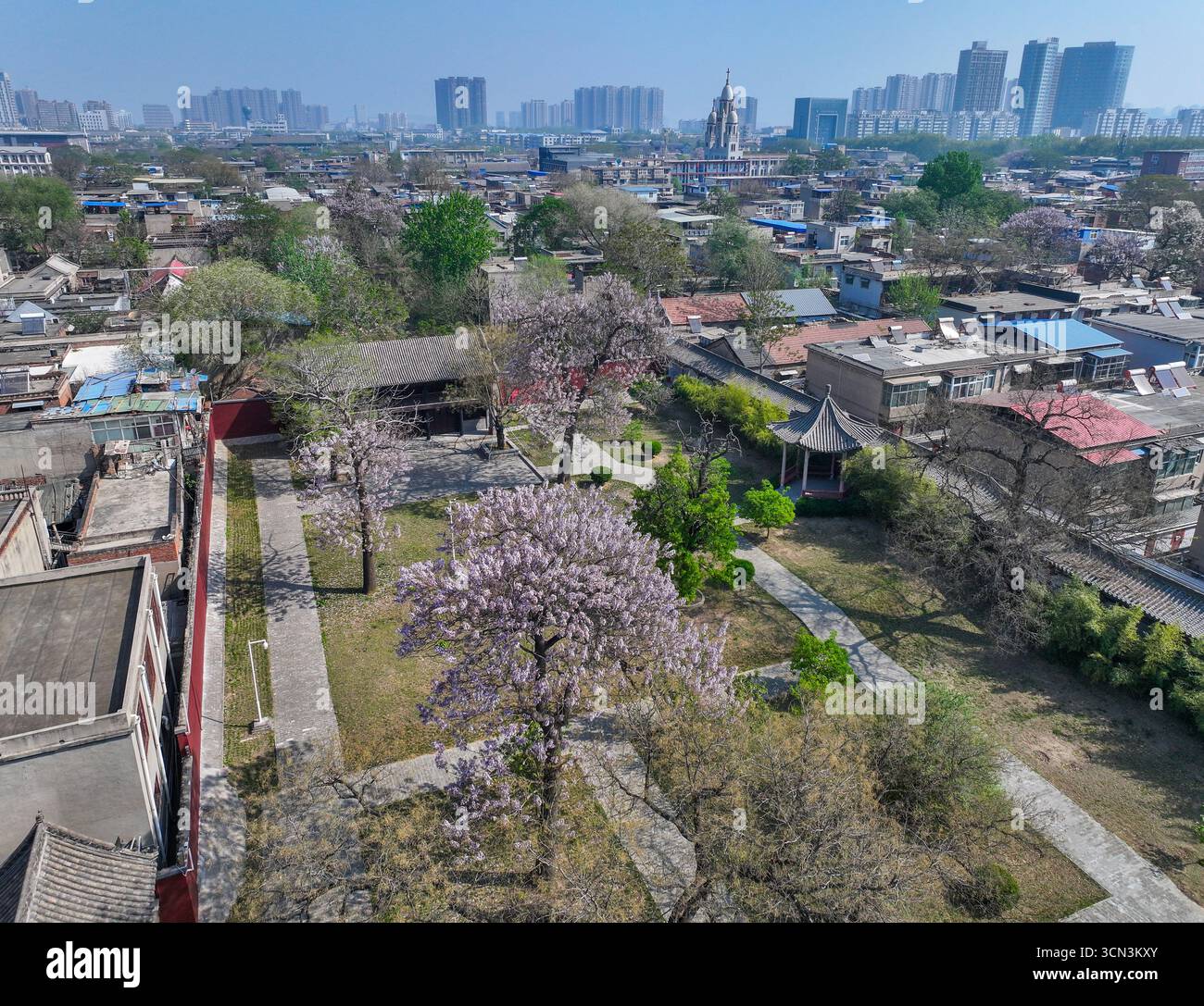 Fotografia aerea del tempio Han Wei Gong e del tempio Han Wang nella città di Anyang, provincia di Henan Foto Stock