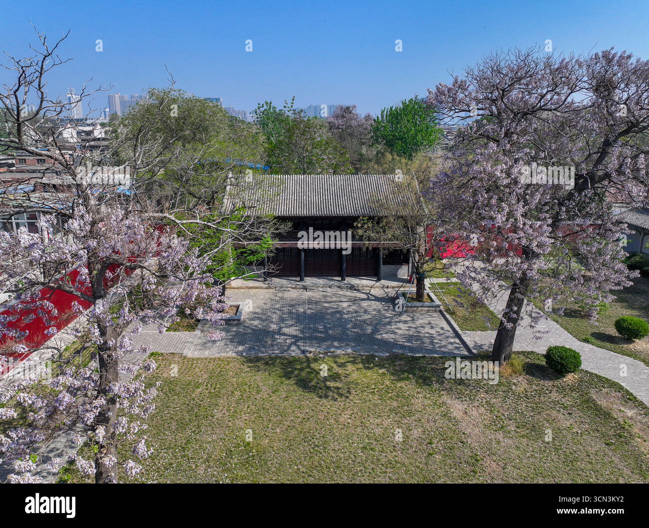 Fotografia aerea del tempio Han Wei Gong e del tempio Han Wang nella città di Anyang, provincia di Henan Foto Stock