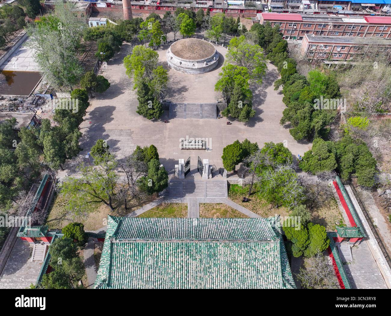 Fotografia aerea della tomba di Yuan Shikai a Yuan Lin, città di Anyang, provincia di Henan Foto Stock