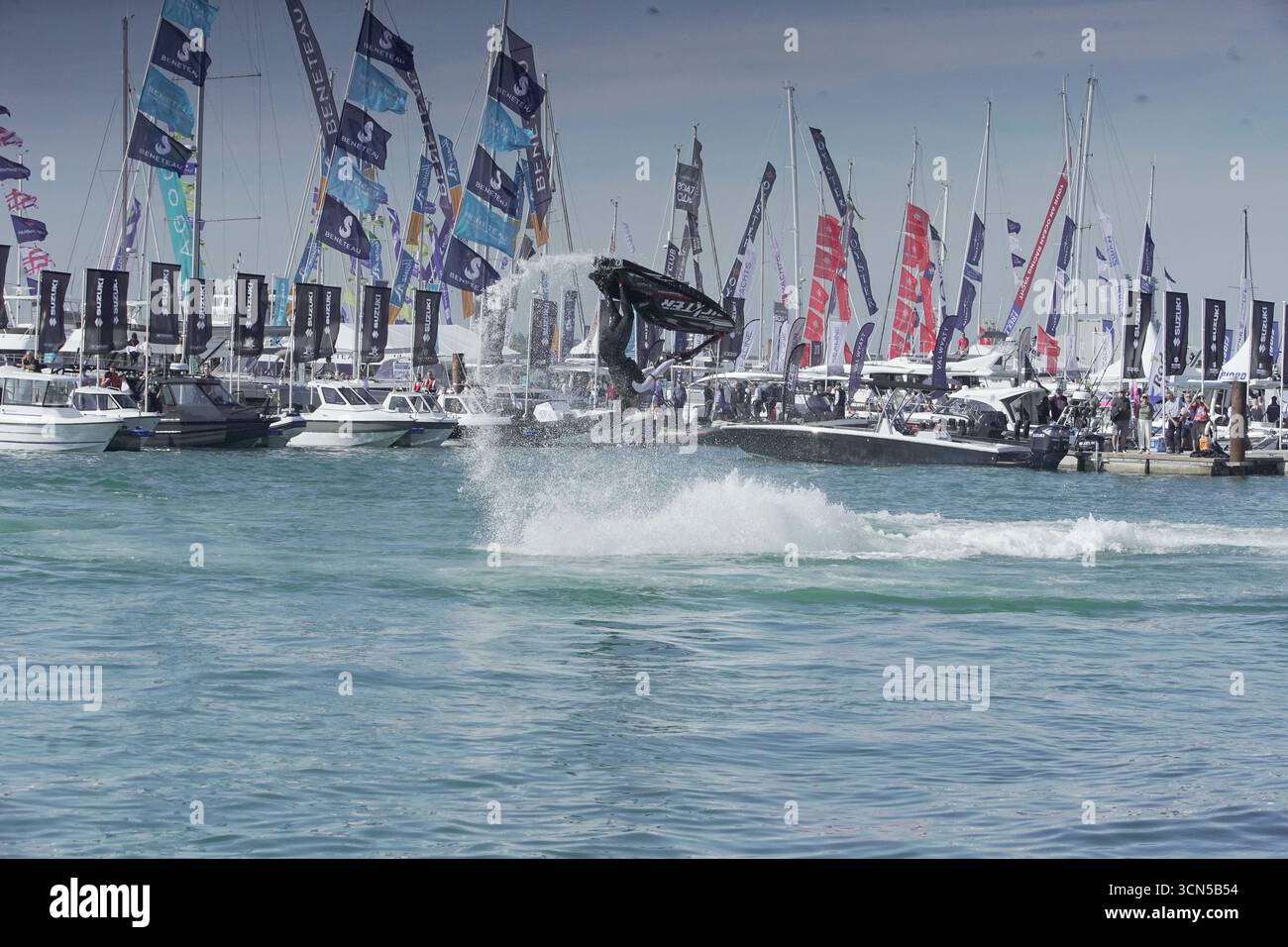 56° Southampton International Boat Show, venerdì 19 settembre 2025, Southampton Inghilterra Regno Unito. Credito Caron Watson / Alamy Live News Foto Stock