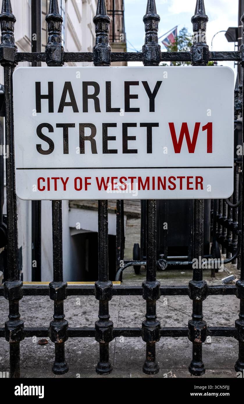 Insegna Harley Street a Londra Inghilterra Regno Unito Foto Stock
