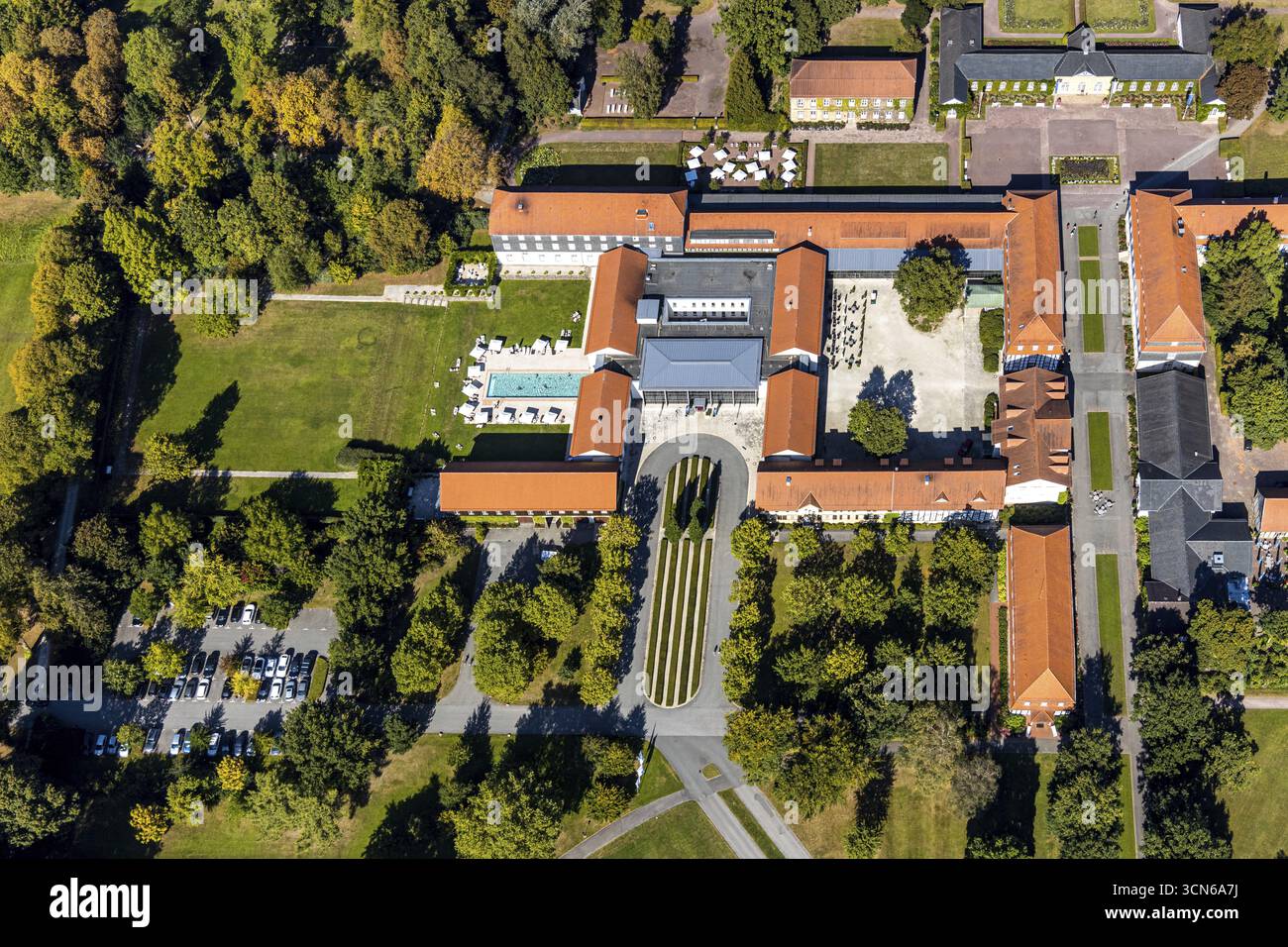 Foto aerea, Graeflicher Park Health & Balance Resort, Bad Driburg, Westfalia orientale-Lippe, Renania settentrionale-Vestfalia, Germania, Brunnenallee, DE, Europa Foto Stock